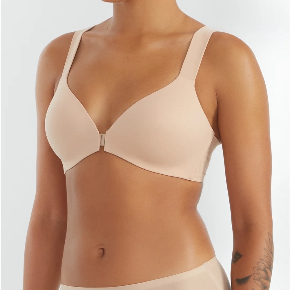 Spanx Bra-Lellujah Lightly Lined Wireless Bra in Naked 2.0